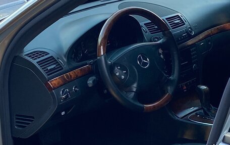 Mercedes-Benz E-Класс, 2004 год, 795 000 рублей, 17 фотография