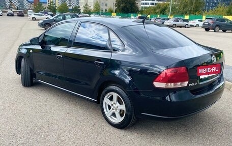 Volkswagen Polo VI (EU Market), 2011 год, 700 000 рублей, 4 фотография