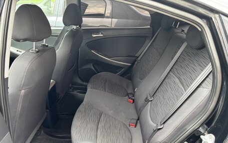 Hyundai Solaris II рестайлинг, 2016 год, 800 000 рублей, 5 фотография