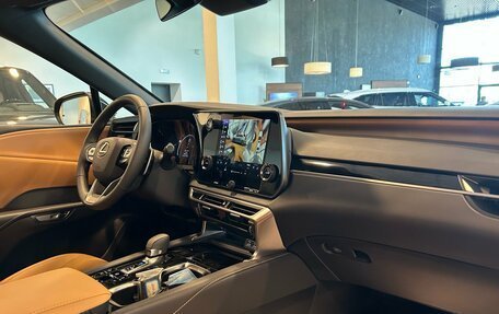 Lexus RX IV рестайлинг, 2025 год, 7 585 000 рублей, 24 фотография