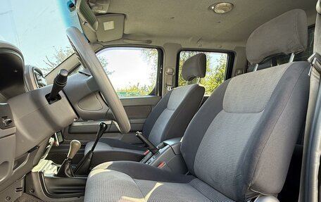 Nissan NP300, 2012 год, 950 000 рублей, 10 фотография