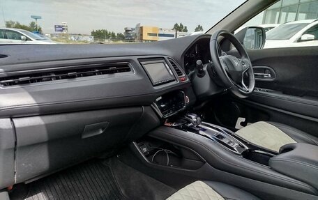 Honda Vezel, 2014 год, 1 310 000 рублей, 10 фотография