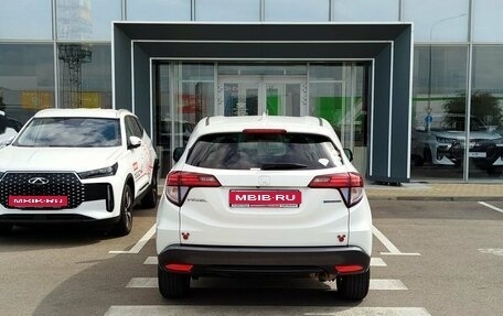Honda Vezel, 2014 год, 1 310 000 рублей, 5 фотография