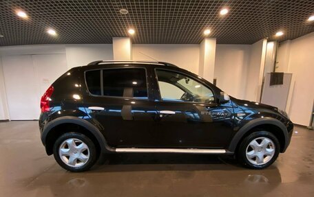 Renault Sandero I, 2012 год, 720 000 рублей, 2 фотография