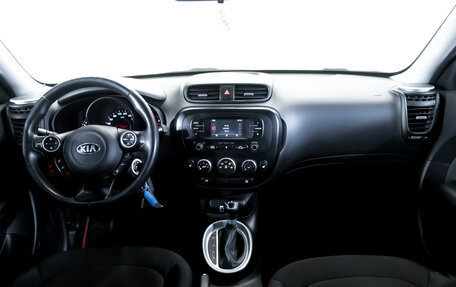 KIA Soul II рестайлинг, 2016 год, 1 385 000 рублей, 15 фотография