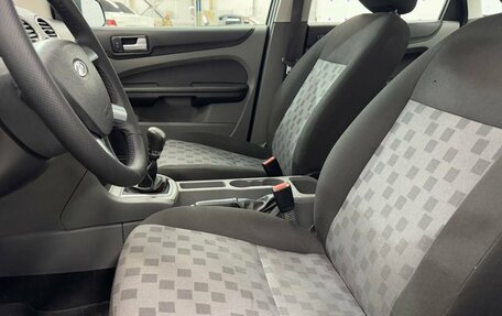 Ford Focus II рестайлинг, 2009 год, 590 000 рублей, 13 фотография