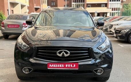Infiniti QX70, 2015 год, 2 200 000 рублей, 1 фотография