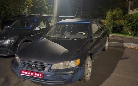 Toyota Camry, 1999 год, 420 000 рублей, 1 фотография