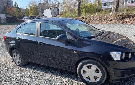 Chevrolet Aveo III, 2013 год, 590 000 рублей, 2 фотография
