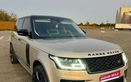Land Rover Range Rover IV рестайлинг, 2013 год, 3 799 000 рублей, 4 фотография