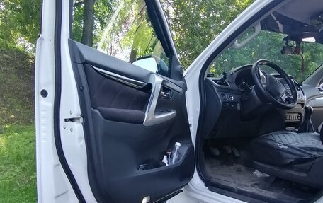 Mitsubishi Pajero Sport III рестайлинг, 2019 год, 3 150 000 рублей, 5 фотография