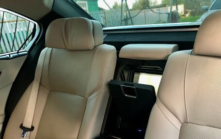 BMW 7 серия, 2011 год, 1 350 000 рублей, 17 фотография