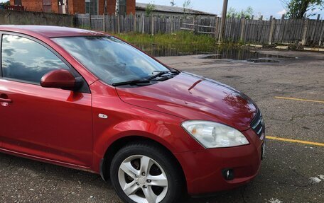 KIA cee'd I рестайлинг, 2008 год, 700 000 рублей, 15 фотография