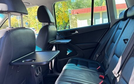 Volkswagen Tiguan I, 2011 год, 990 000 рублей, 10 фотография