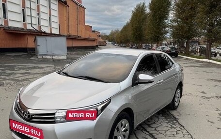 Toyota Corolla, 2013 год, 1 420 000 рублей, 4 фотография