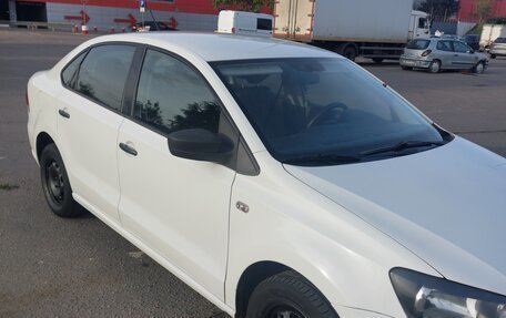 Volkswagen Polo VI (EU Market), 2014 год, 690 000 рублей, 4 фотография