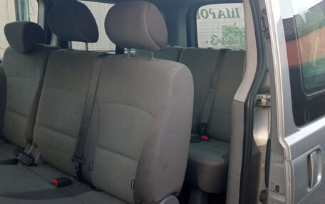 Hyundai H-1 II рестайлинг, 2012 год, 1 196 000 рублей, 6 фотография
