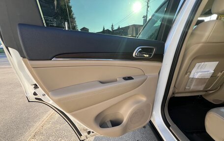 Jeep Grand Cherokee, 2014 год, 1 695 000 рублей, 6 фотография