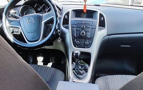 Opel Astra J, 2012 год, 900 000 рублей, 5 фотография