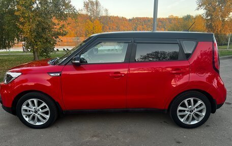 KIA Soul II рестайлинг, 2018 год, 1 600 000 рублей, 2 фотография