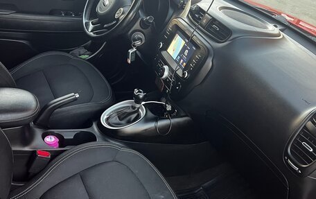 KIA Soul II рестайлинг, 2018 год, 1 600 000 рублей, 5 фотография