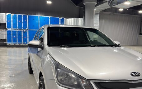 KIA Rio IV, 2018 год, 870 000 рублей, 6 фотография