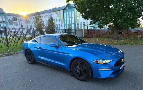 Ford Mustang VI рестайлинг, 2018 год, 2 200 000 рублей, 2 фотография
