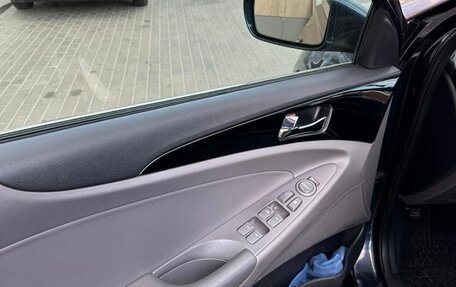 Hyundai Sonata VI, 2011 год, 1 560 000 рублей, 6 фотография
