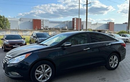 Hyundai Sonata VI, 2011 год, 1 560 000 рублей, 10 фотография