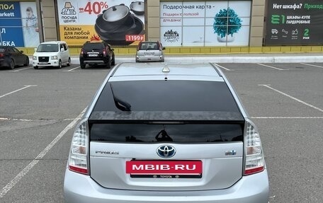 Toyota Prius, 2010 год, 1 090 000 рублей, 3 фотография