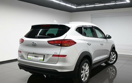 Hyundai Tucson III, 2019 год, 2 395 000 рублей, 2 фотография