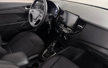 Hyundai Solaris II рестайлинг, 2021 год, 1 570 000 рублей, 9 фотография