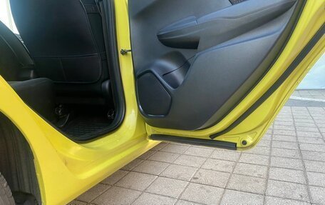 Honda Fit III, 2014 год, 880 000 рублей, 24 фотография