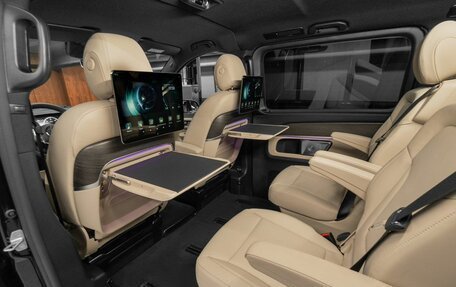 Mercedes-Benz V-Класс, 2025 год, 13 160 000 рублей, 21 фотография