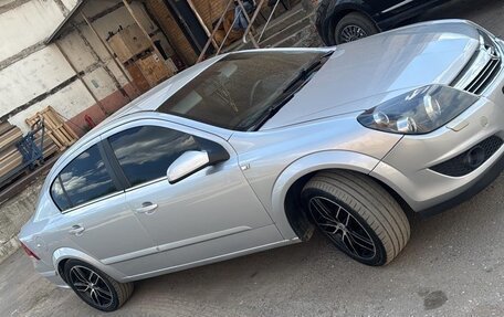 Opel Astra H, 2008 год, 4 фотография