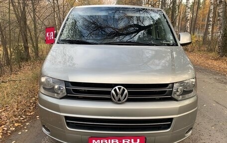 Volkswagen Multivan T5, 2012 год, 2 350 000 рублей, 23 фотография