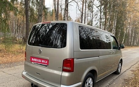 Volkswagen Multivan T5, 2012 год, 2 350 000 рублей, 26 фотография