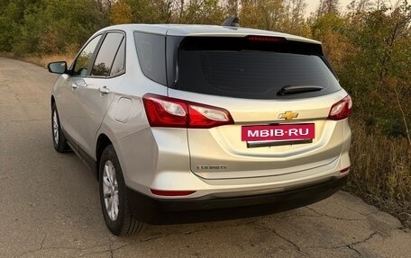 Chevrolet Equinox III, 2020 год, 1 700 000 рублей, 3 фотография