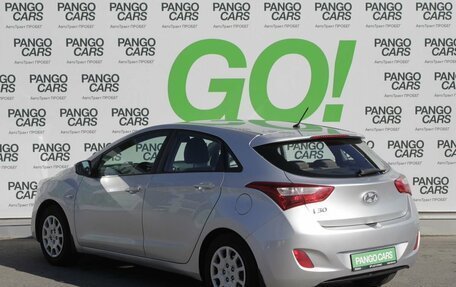 Hyundai i30 II рестайлинг, 2013 год, 985 000 рублей, 6 фотография