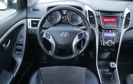 Hyundai i30 II рестайлинг, 2013 год, 985 000 рублей, 11 фотография