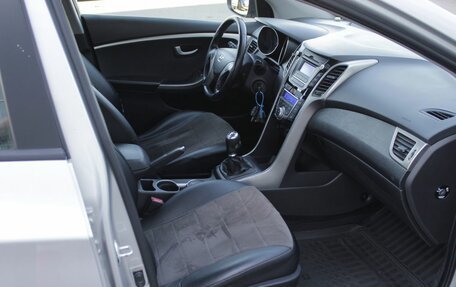 Hyundai i30 II рестайлинг, 2013 год, 985 000 рублей, 13 фотография