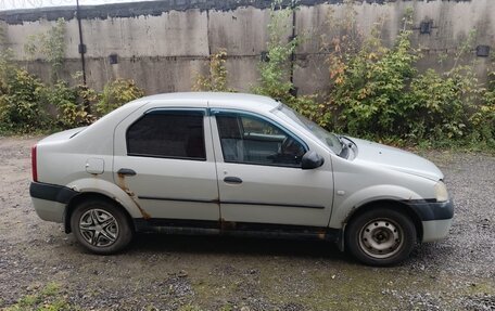 Renault Logan I, 2005 год, 200 000 рублей, 2 фотография