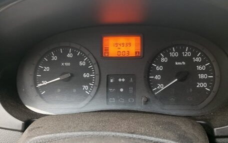 Renault Logan I, 2005 год, 200 000 рублей, 5 фотография