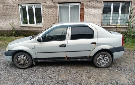 Renault Logan I, 2005 год, 200 000 рублей, 3 фотография