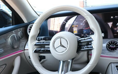 Mercedes-Benz E-Класс, 2021 год, 5 650 000 рублей, 15 фотография