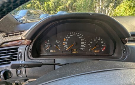 Mercedes-Benz E-Класс, 1997 год, 1 000 000 рублей, 9 фотография