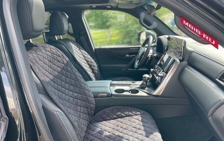 Lexus LX, 2024 год, 15 750 000 рублей, 13 фотография