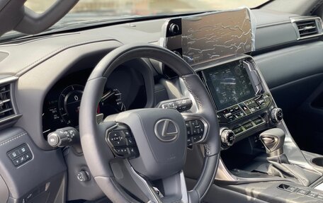 Lexus LX, 2024 год, 15 750 000 рублей, 16 фотография