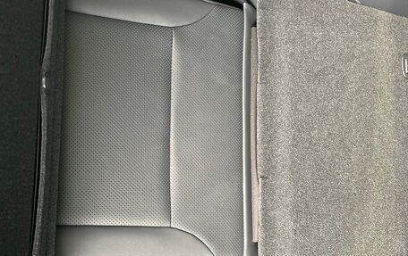 Lexus LX, 2024 год, 15 750 000 рублей, 31 фотография