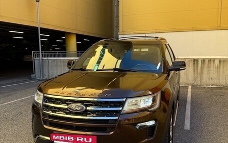 Ford Explorer VI, 2018 год, 3 450 000 рублей, 15 фотография